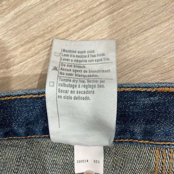 Carhartt jeans, Size 36x32 - Picture 9 of 9